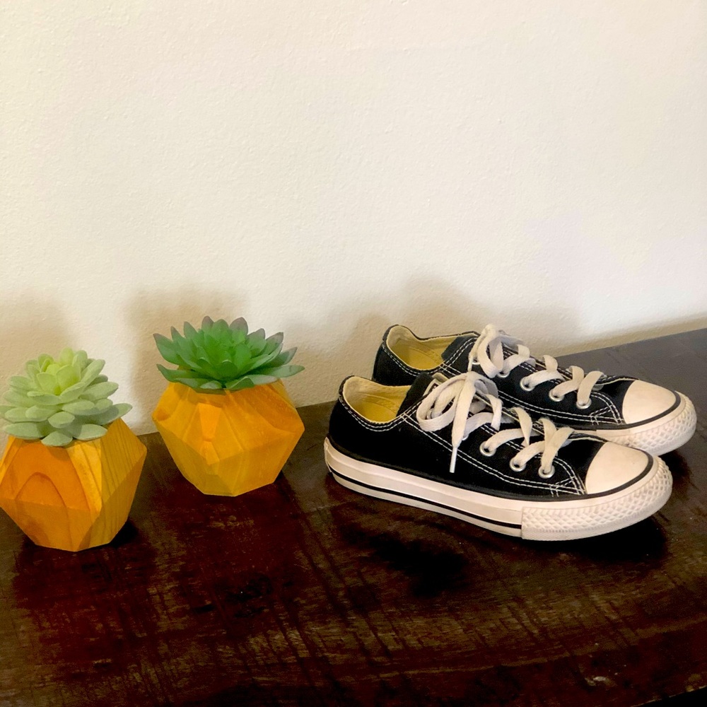 Converse all stars